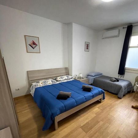 Il Vicoletto Guest House Porto Torres Buitenkant foto