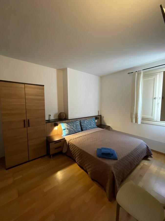 Il Vicoletto Guest House Porto Torres Buitenkant foto